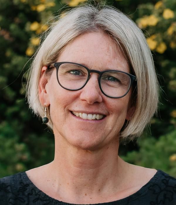SHS - Portrait Corinne Patzen Sekretariat